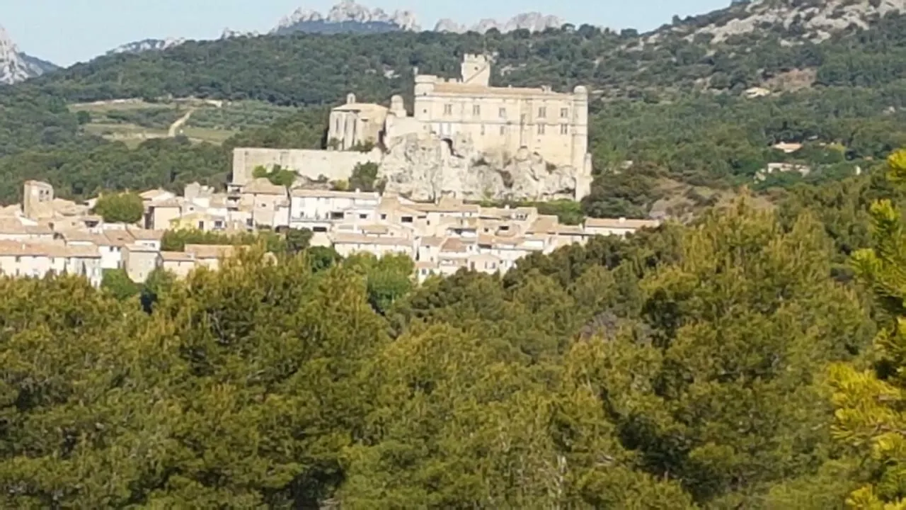 Villa Les Cigales Du Ventoux Le Barroux Сasa de vacaciones